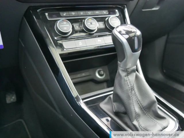 Volkswagen Touran 1.5 TSI Highline