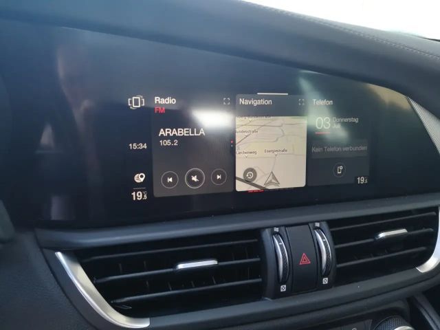 Alfa Romeo Giulia Q4