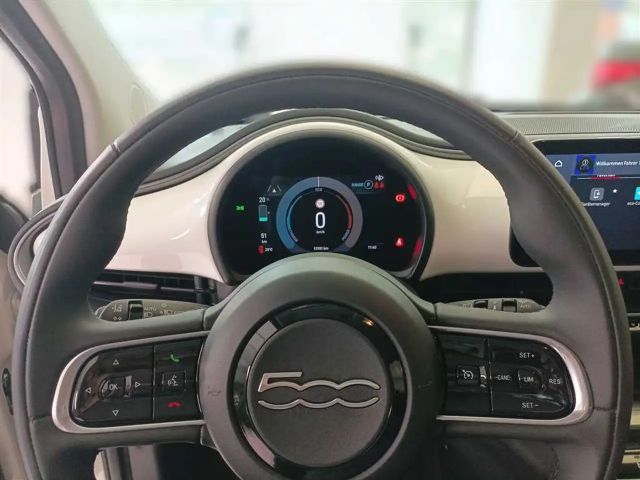 Fiat 500e Neuer 500 Kamera Klimaautomatik Sitzheizung PDC