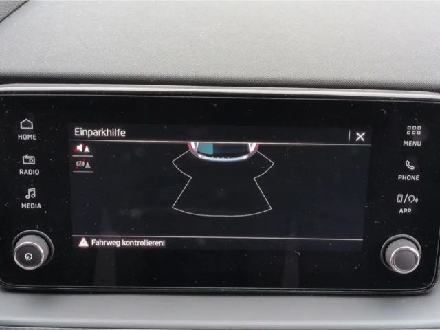 Skoda Scala Essence TSI*DSG LED SHZ Tempo digCockp PDC