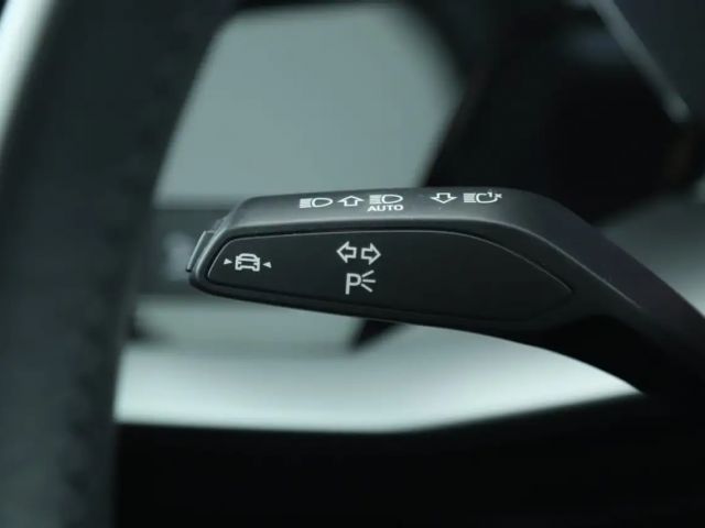 Audi A3 30 TDI Sedan