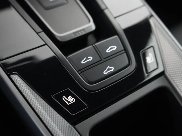 Porsche 911 4 Carrera Coupé