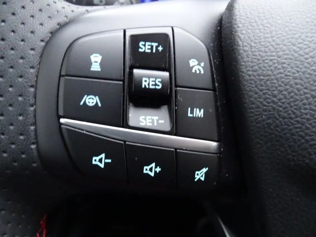 Ford Kuga Plug in Hybrid ST Line X