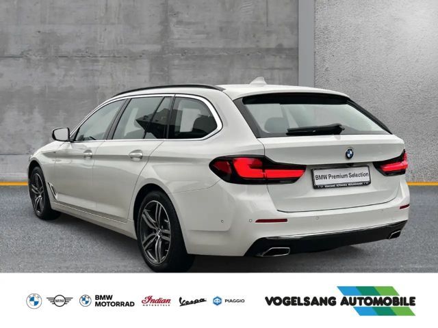 BMW 520 dxDriveTouring,Standheizung,Laserlicht,HeadUp