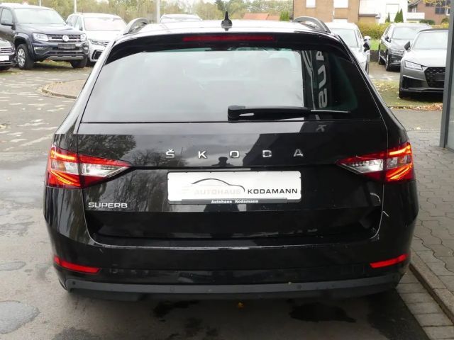 Skoda Superb *Memory Sitz*Vollleder*Panoramadach*AHK*