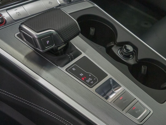 Audi S6 Avant Quattro