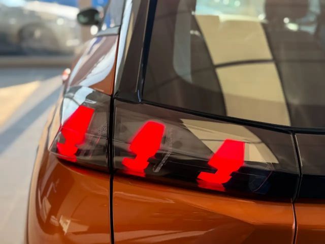 Peugeot E-2008 Active Pack