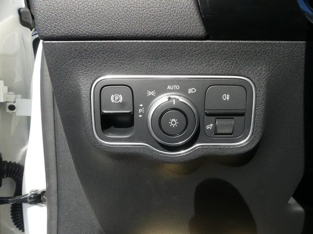 Mercedes-Benz B 200 B 200 d Progressive