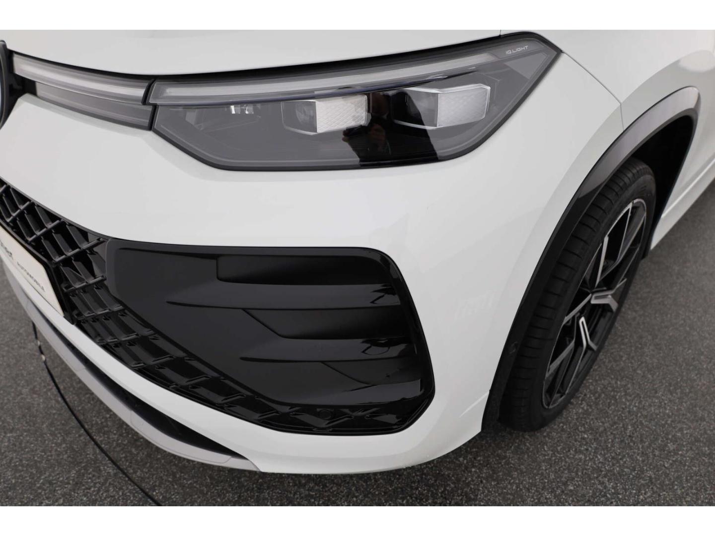 Volkswagen Tayron 2.0 TDI 4Motion R-Line