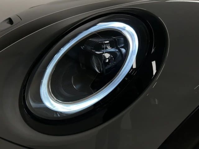 MINI Cooper S Cabrio Cooper S Cabrio Classic Trim Drivingass. Parkass.