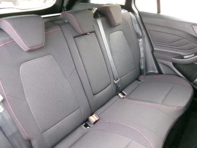 Ford Focus ST Line Wagon