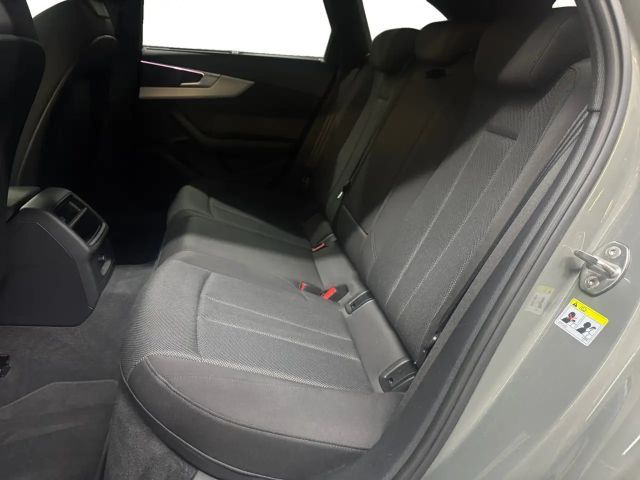 Audi A4 45 TFSI Quattro S-Line