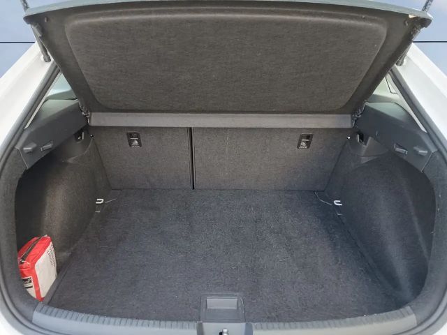 Volkswagen Taigo 1.0 TSI DSG Life