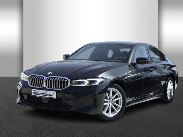 BMW 320 320d M-Sport Sedan xDrive