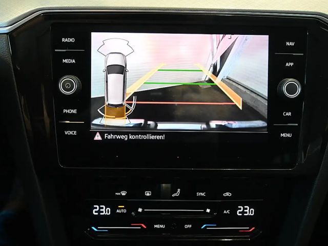 Volkswagen Passat Business Variant