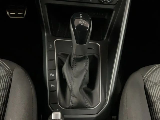 Volkswagen Taigo 1.0 TSI DSG R-Line