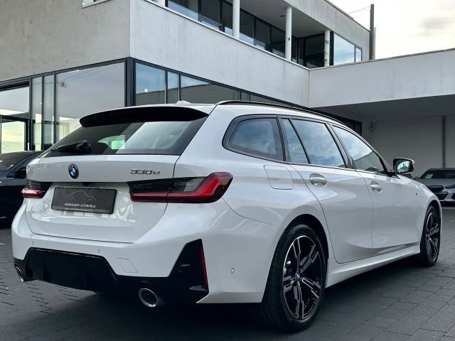 BMW 330 330e M-Sport Touring