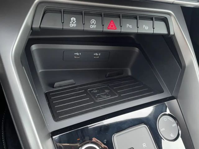 Audi A3 30 TFSI Sedan