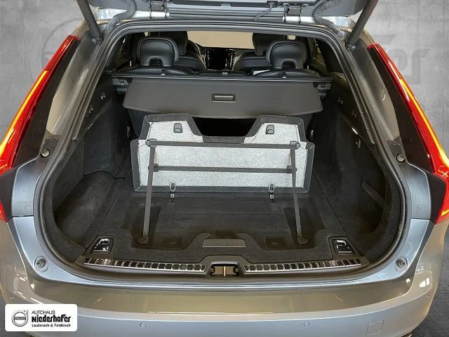 Volvo V90 Geartronic R-Design T4