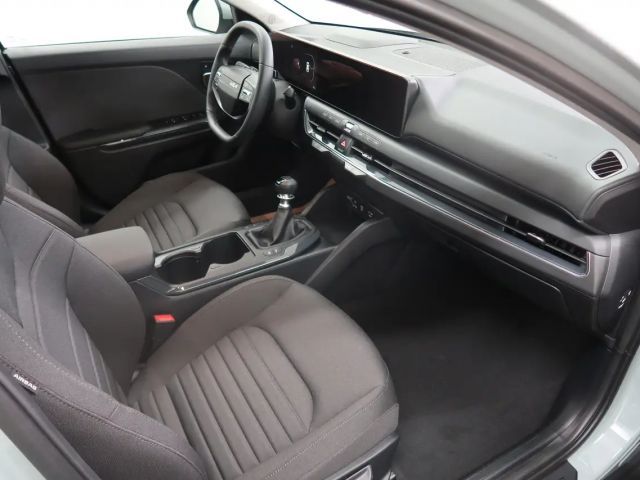 Kia K4 1,0 TGDI 48V Mildhybrid Silber