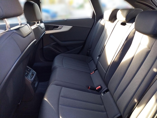 Audi A4 35 TDI Avant S-Tronic