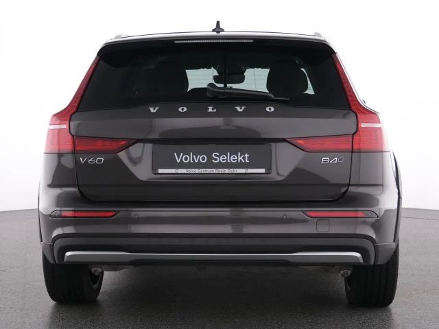 Volvo V60 Cross Country AWD Plus
