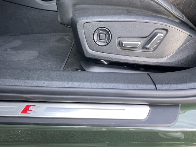 Audi S6 Quattro Sedan