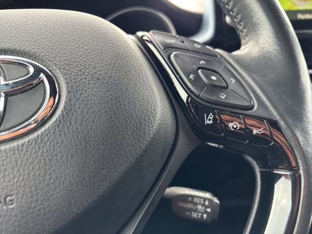 Toyota C-HR 5-deurs Team D