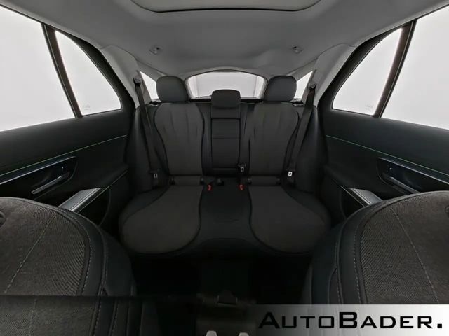 Mercedes-Benz E 220 AVANTGARDE E 220 d Estate