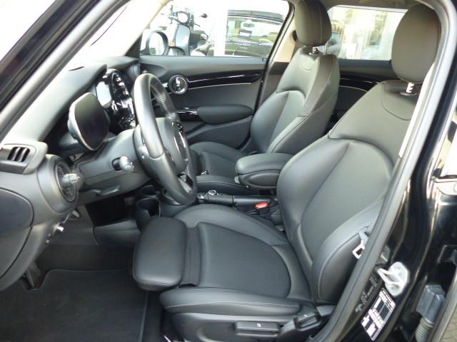 MINI Cooper 1.5 Classic