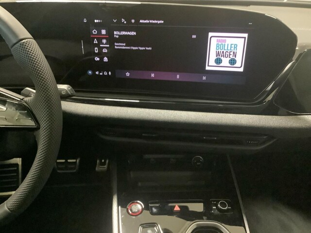 Audi A6 Avant Quattro S-Tronic