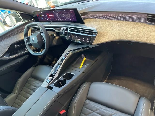 Peugeot E-5008 GT-Line