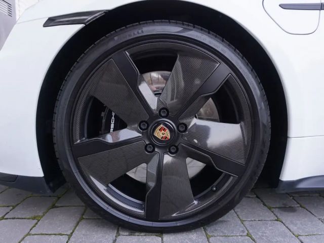Porsche Taycan Sport Turismo Turbo