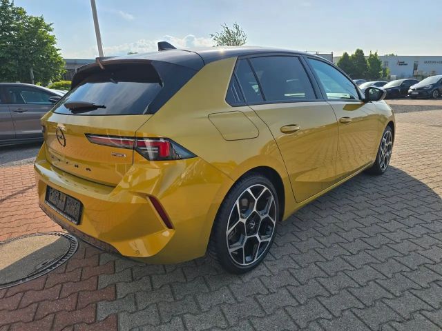 Opel Astra Ultimate