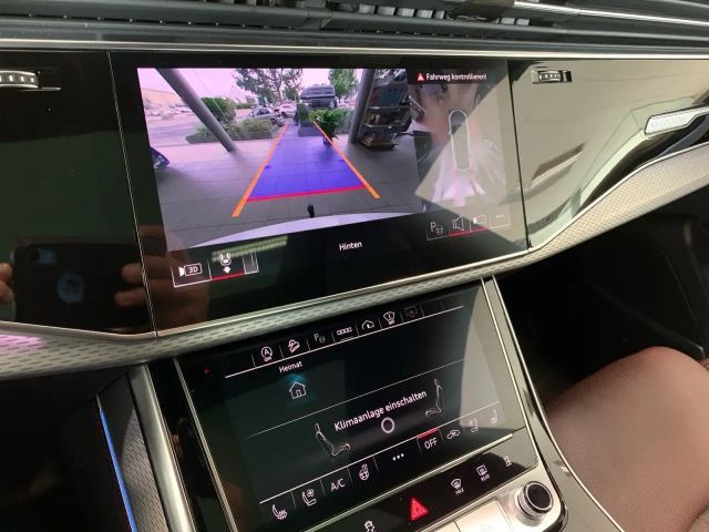 Audi RS Q8 Performance Quattro