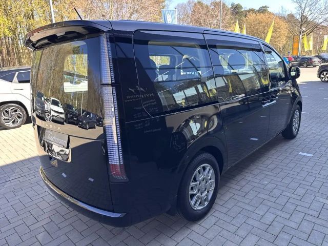 Hyundai Staria Trend