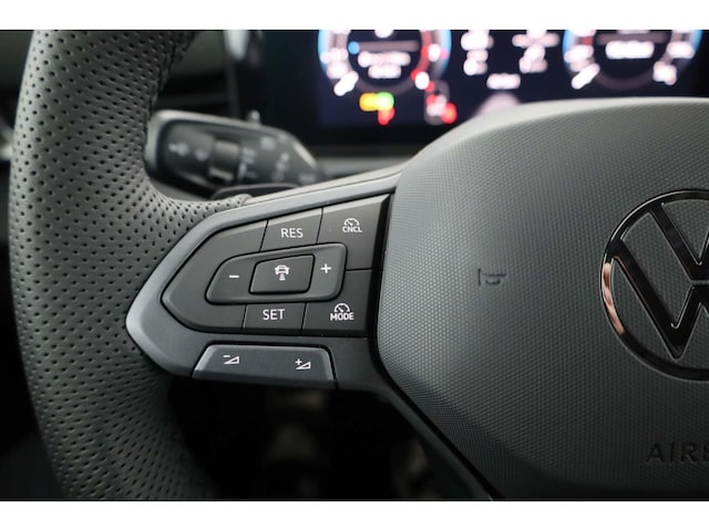 Volkswagen T-Roc 1.5 eTSI R-Line Style