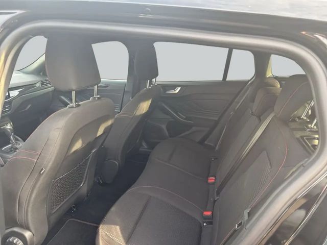 Ford Focus EcoBoost ST Line Wagon