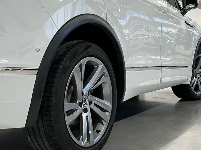 Volkswagen Tiguan 4Motion IQ.Drive R-Line