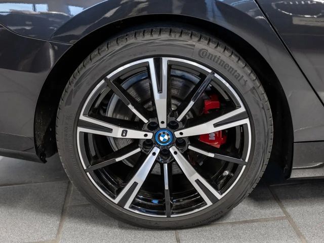BMW i5 M60 Sedan xDrive