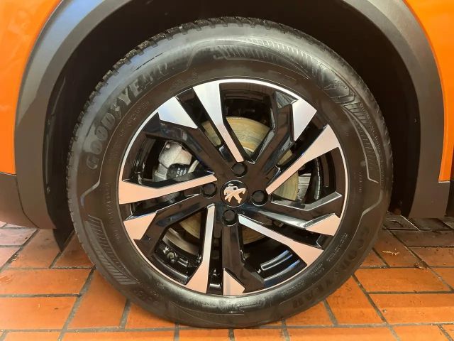 Peugeot E-2008 Allure Pack