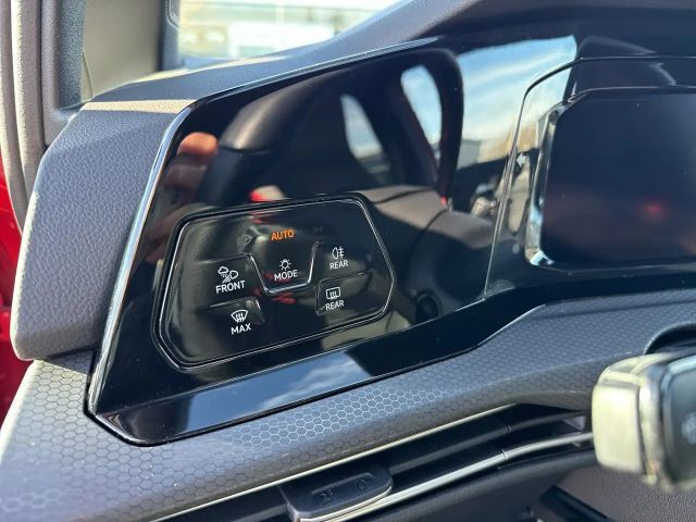 Volkswagen Golf DSG GTI