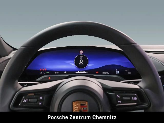 Porsche Taycan 4