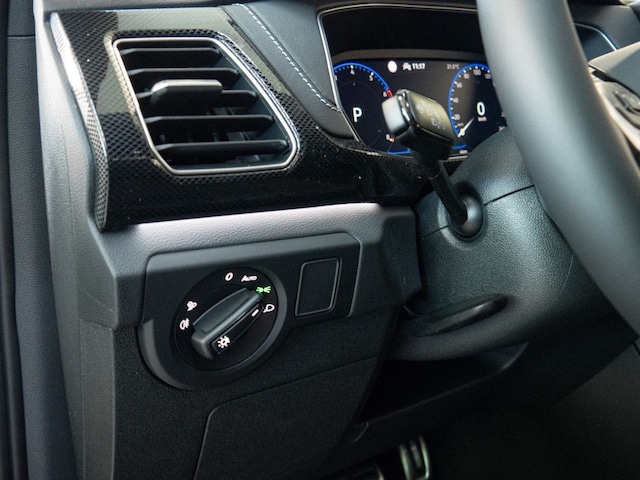 Volkswagen T-Cross DSG R-Line Style