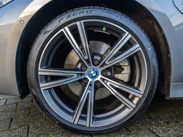 BMW 320 320e Sport Line Touring