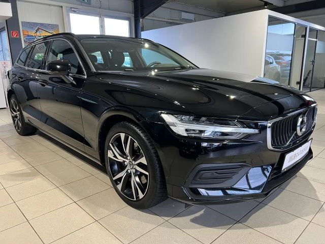 Volvo V60 Momentum