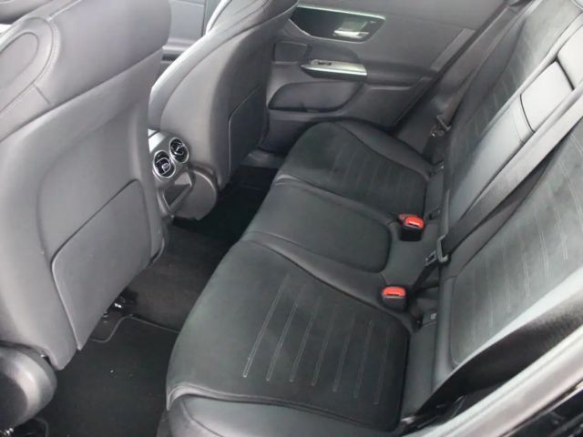 Mercedes-Benz GLC 200 4MATIC AMG Line