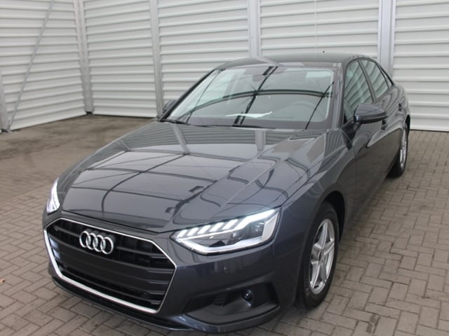 Audi A4 30 TDI S-Tronic Sedan
