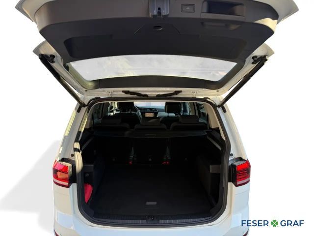 Volkswagen Touran 1.5 TSI DSG Move