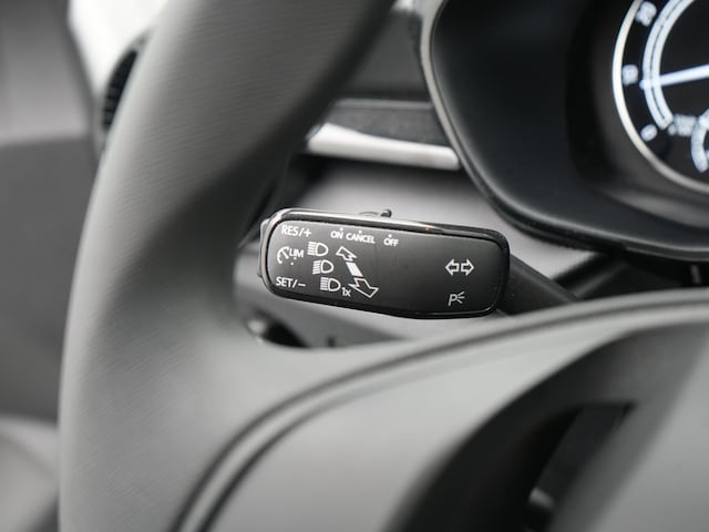 Skoda Fabia Fabia  KLIMA CARPLAY LED SHZ PDC